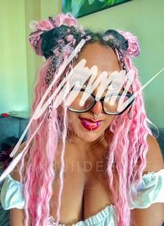 DeeDee - escort in Pattaya Photo 18 of 18