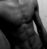 Deekay - Acompañantes masculino in New Delhi