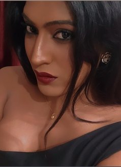 Deekshu - Transsexual escort in Bangalore Photo 21 of 22