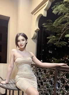 Deemmy Top VIP New here - Transsexual escort in Dubai Photo 4 of 12