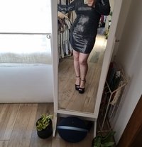 Deena - escort in Abu Dhabi