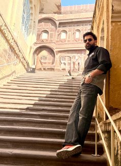 Deep Beniwal - Male escort in Jaipur Photo 3 of 3