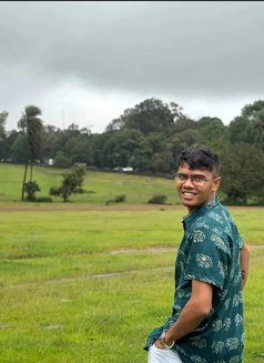 Deep - Male escort in Mumbai Photo 1 of 1