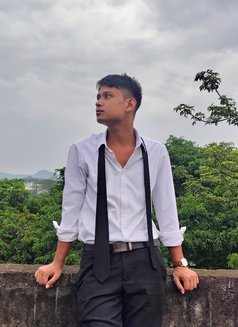 Deep - Male escort in Surat Photo 1 of 2
