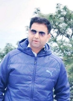 Deep - Male escort in Gurgaon Photo 1 of 1