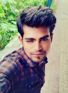 Deep - Acompañantes masculino in Nashik Photo 13 of 13