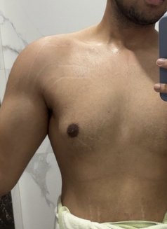 Deep Kink Guy - Acompañantes masculino in New Delhi Photo 1 of 1