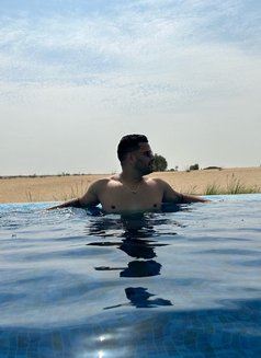 Deep - Male escort in Dubai Photo 4 of 4