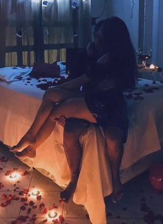 Deep Romance boyfriend - Intérprete masculino de adultos in Colombo Photo 4 of 4