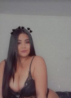 Deep throat Thai Girl - puta in Pattaya Photo 27 of 29
