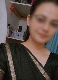 🦋Deepa Cam Session 🦋 & Direct🥂 Meet - puta in Bangalore Photo 9 of 14