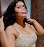 Bhabhi cam.. - puta in Mumbai Photo 1 of 3