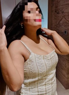 Bhabhi cam.. - escort in Mumbai Photo 1 of 3