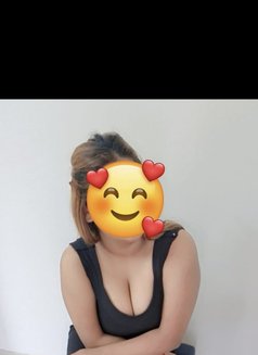 Deepa - escort in Noida Photo 4 of 4