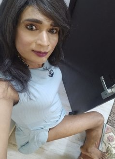Deepa - Transsexual escort in New Delhi Photo 5 of 7