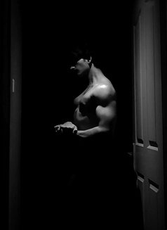 Deepak - Male escort in Bangalore Photo 2 of 3