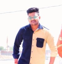 Deepak - Male escort in Chandigarh