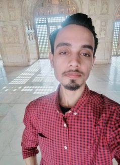 Deepak - Acompañantes masculino in New Delhi Photo 8 of 9