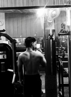 Deepak - Male escort in New Delhi Photo 3 of 3