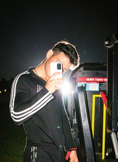 Deepak - Male escort in New Delhi Photo 4 of 4