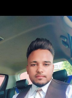 Deepak007 - Male escort in New Delhi Photo 2 of 4