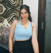 Deepali - puta in Tiruchirapalli