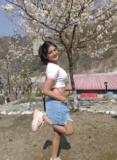 Deepali - Transsexual escort in Ahmedabad Photo 6 of 10