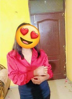 Deepali - escort in Bangalore Photo 2 of 3