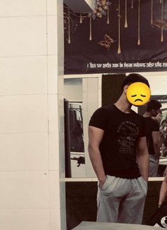 Deepanshu - Male escort in Gurgaon Photo 1 of 2