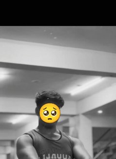 Deepanshu - Male escort in Gurgaon Photo 3 of 3