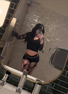 Deepi - escort in Bangalore Photo 16 of 20