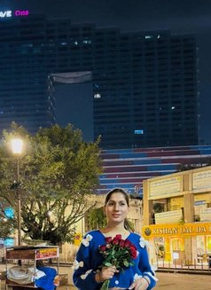 Deepika Cam and meet - puta in New Delhi Photo 17 of 18