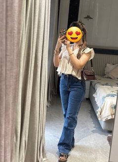 Deepika Cam Show and Real Meet ( GFE ) - puta in Mumbai Photo 4 of 4