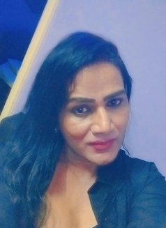 Deepika - Transsexual escort in Bangalore Photo 1 of 5
