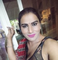 Deepika - Transsexual escort in Bangalore