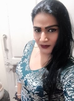 Deepika - Transsexual escort in Bangalore Photo 2 of 3