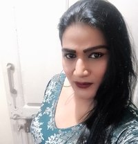 Deepika - Transsexual escort in Bangalore