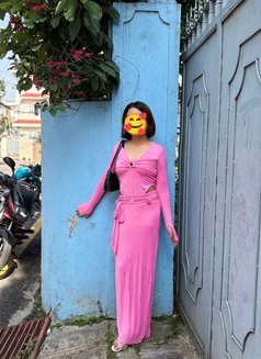 Deepika Gurung - Intérprete de adultos in Kathmandu Photo 6 of 7