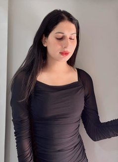 Deepika - escort in Ahmedabad Photo 9 of 12