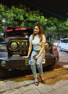 Deepika - escort in Hyderabad Photo 1 of 6