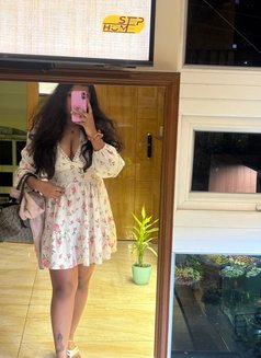 Deepika - escort in Kolkata Photo 2 of 5