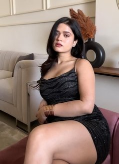 Deepika - escort in Mumbai Photo 1 of 1