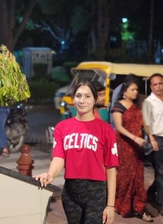 Deepika - escort in New Delhi Photo 10 of 10