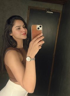 Deepika - escort in Ras al-Khaimah Photo 5 of 6