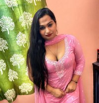 Deepika - Masajista in Hyderabad