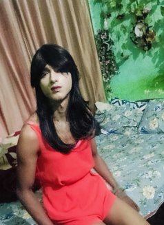 Mistress Deepika - Transsexual dominatrix in Gurgaon Photo 3 of 3