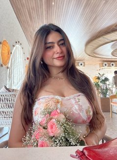 Sneha Indian Model - escort in Sharjah Photo 3 of 5