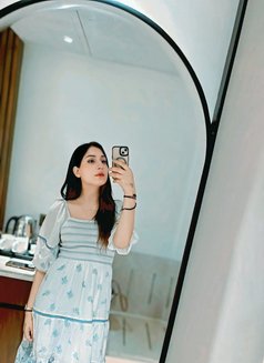 Deepika Punjabi Girl - escort in New Delhi Photo 1 of 8