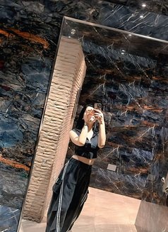 Deepika Punjabi Girl - escort in New Delhi Photo 3 of 8