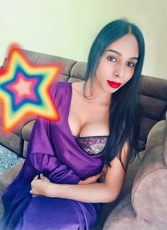 Roshini sexy doll - Transsexual escort in Bangalore Photo 10 of 20